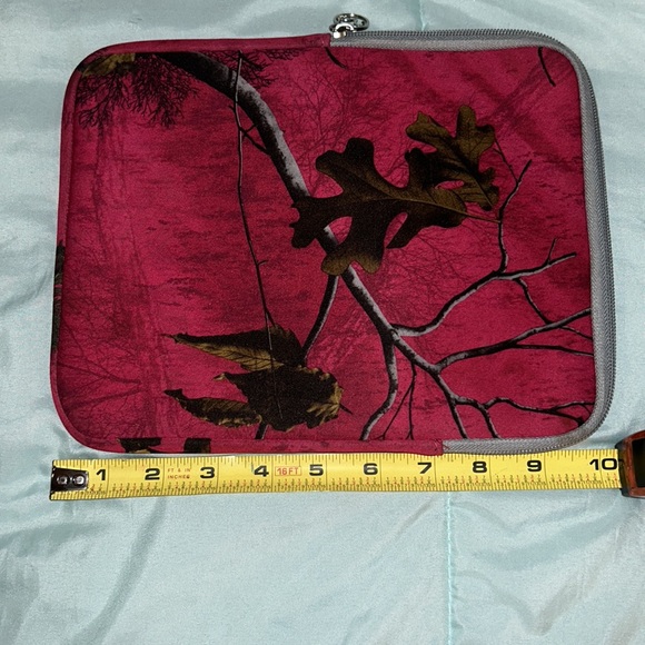 I-Pad/Tablet Case - Picture 7 of 7